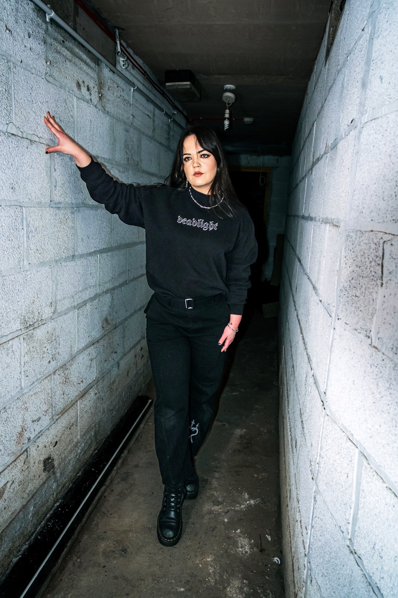 DEADLIGHT HOLLOW LOGO MOCK NECK SWEATER - BLACK