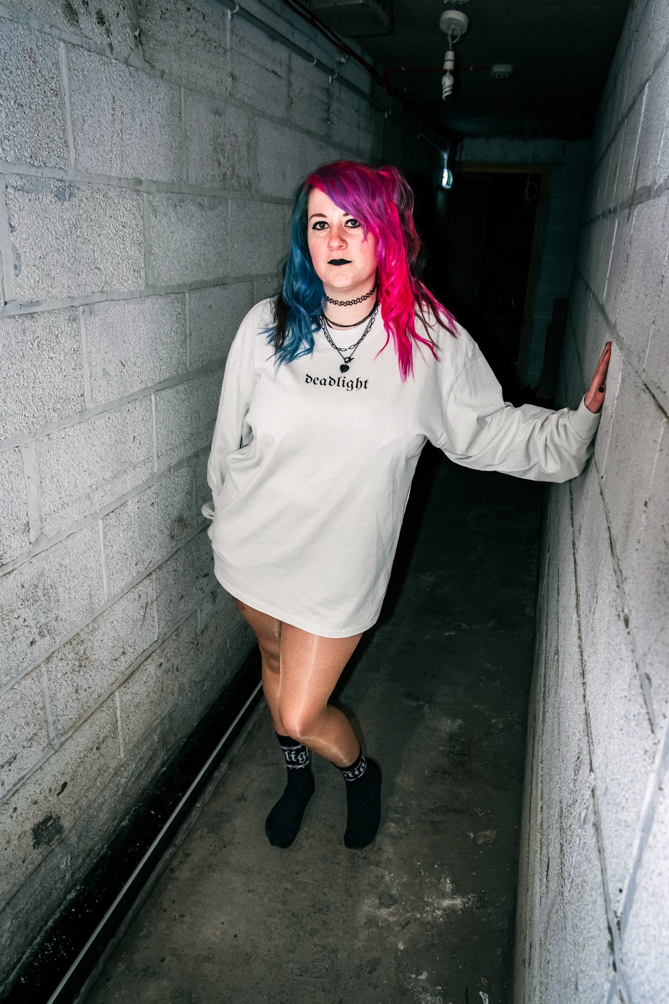 DEADLIGHT LOGO LONG SLEEVE - BONE