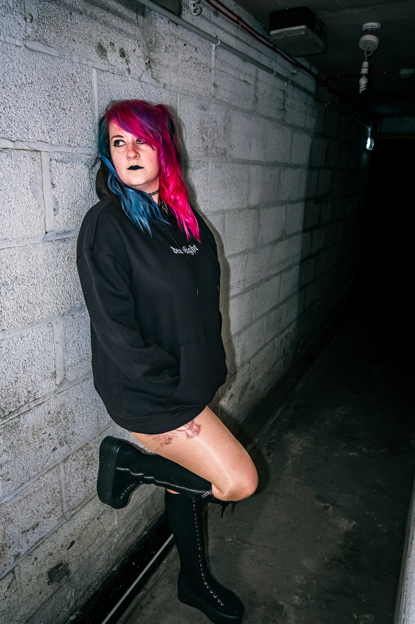 DL HEART LOGO HOODIE - BLACK