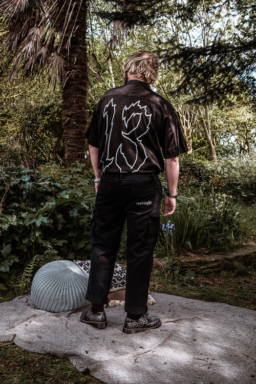 ALTERED LOGO HOCKEY JERSEY - BLACK