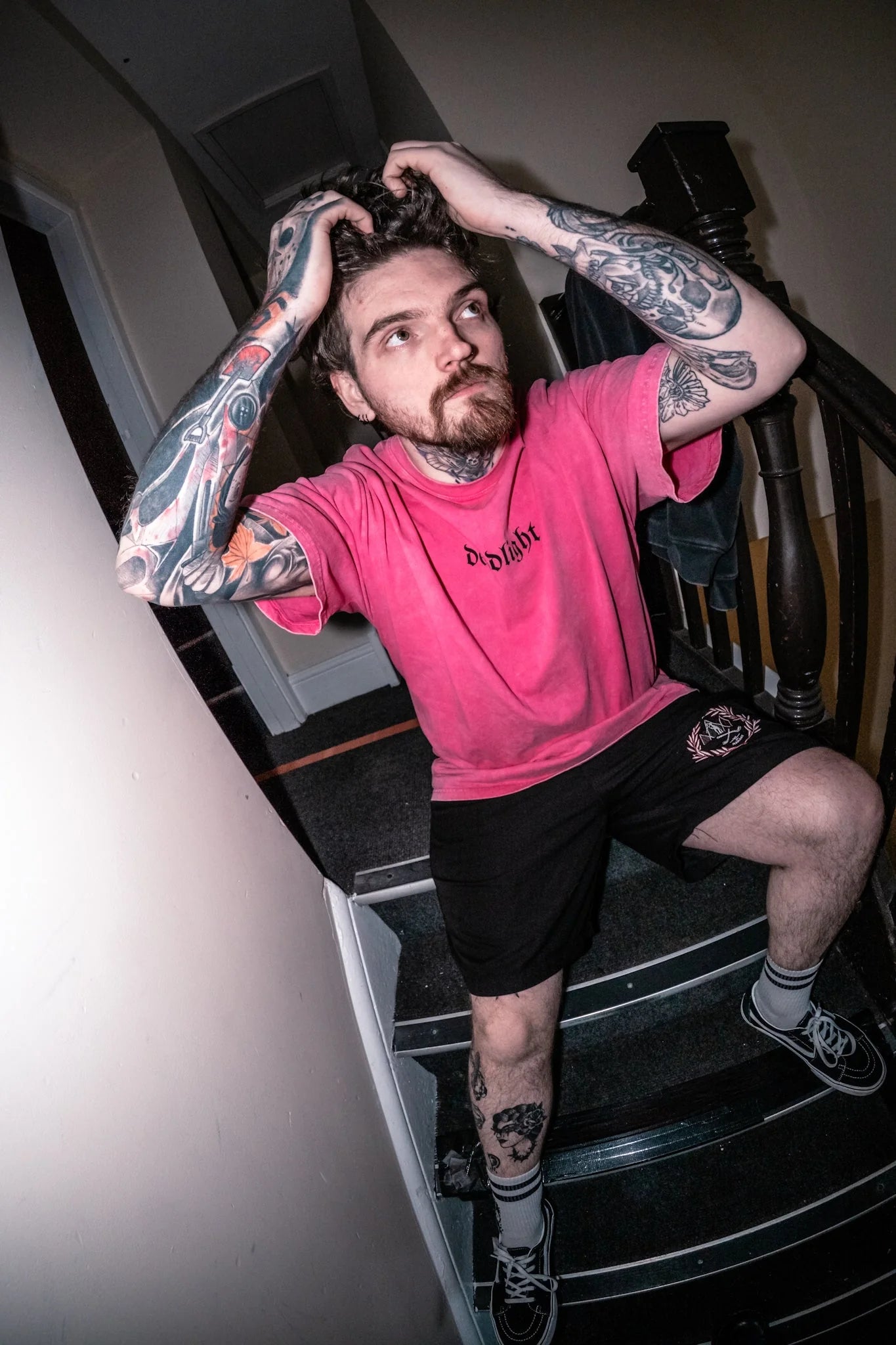 DEADLIGHT SIGNATURE LOGO TEE - SNOW WASHED PINK